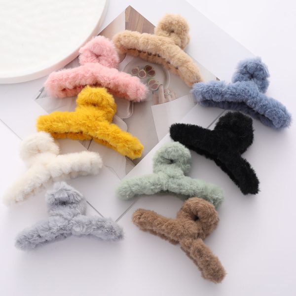 Wholesale autumn and winter plush head hair catch elegant temperament shark clip hair clip on Sale