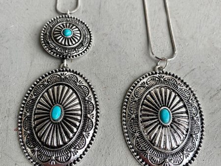 Wholesale Vintage Bohemian Turquoise Pumpkin Flower Metal Long Necklace Hot on Sale