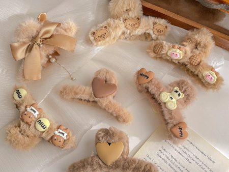 Wholesale Autumn and Winter Cute Plush Grippers For Discount