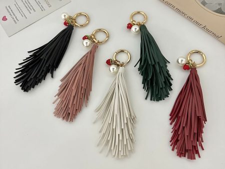 Wholesale 2023 Long Tassel Pearl Pendant Imitation Leather Keychain Sale