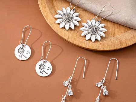 Wholesale Vintage Three-dimensional Flower Bohemian Chrysanthemum Dandelion  Alloy Earrings Hot on Sale