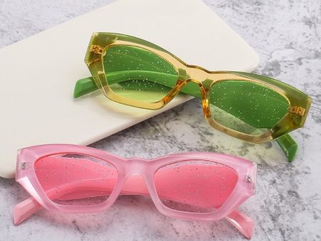 Wholesale Irregular Sunglasses Bud Glitter Sunglasses For Cheap