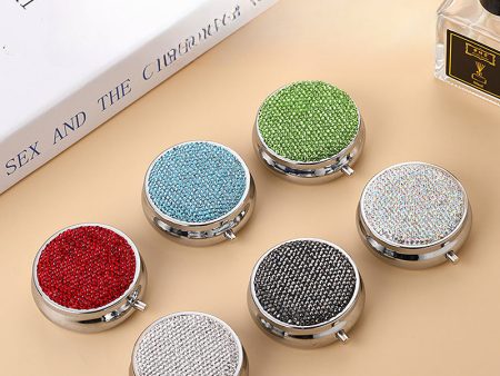 Wholesale Diamond-encrusted Round Three-compartment Metal Pill Box Online Hot Sale