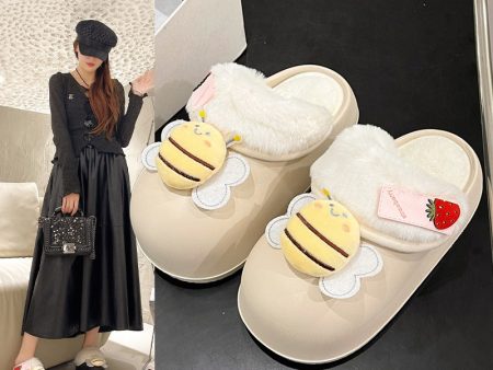 Wholesale Waterproof EVA Cartoon Little Bee Autumn and Winter Plus Velvet Cotton Slippers Online now