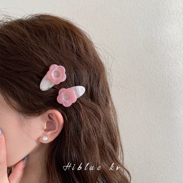 Wholesale Acetic Acid Cute Flower Small Bangs Hairpin Cheap