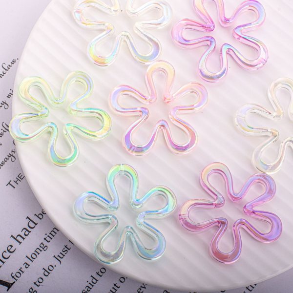 Wholesale 10PCS  Small Flower Large Wreath Vertical Hole Through Hole Acrylic Beads Cheap