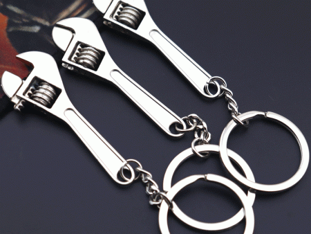 Wholesale Zinc Alloy Mini Wrench Keychain Online