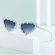 Wholesale Personalized Cat Eye Diamond PC Sunglasses Fashion