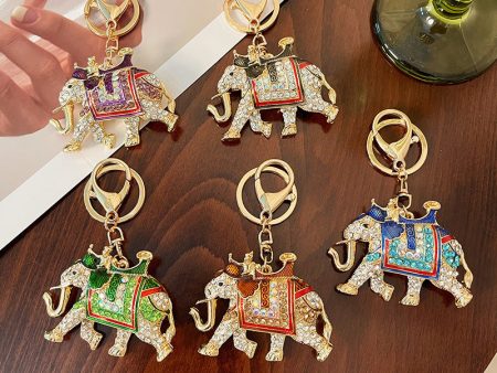 Wholesale Zinc Alloy Elephant Diamond Keychain Supply