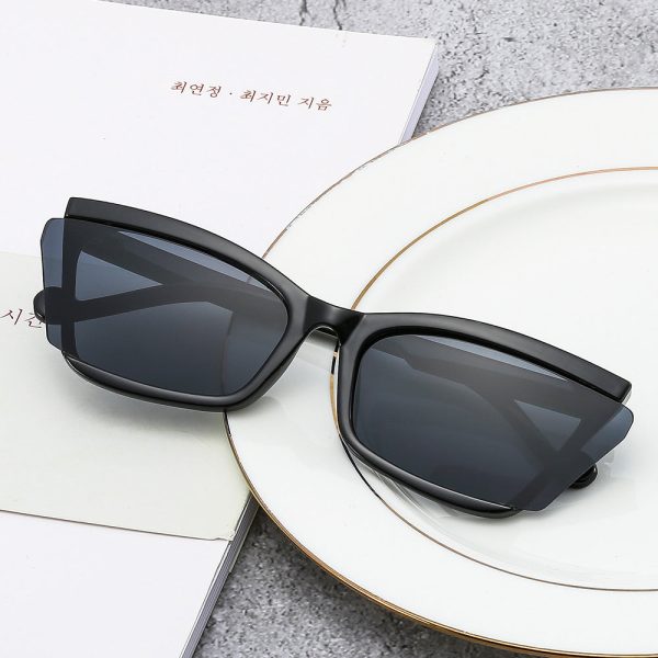 Wholesale Butterfly Shaped PC Sunglasses For Cheap