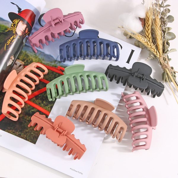 Wholesale 11CM Frosted PS Plastic Material Hair Clips Hot on Sale